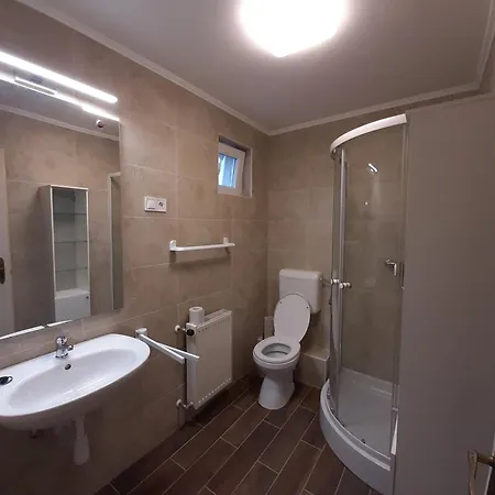 4 Feroehelyes Balatonlelle