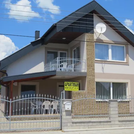 Apartamento 4 Feroehelyes