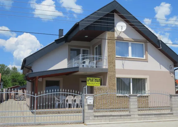 Apartament 4 Feroehelyes